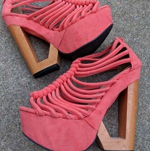 Mark & Maddux Coral Wooden Heels Festival Size 8M